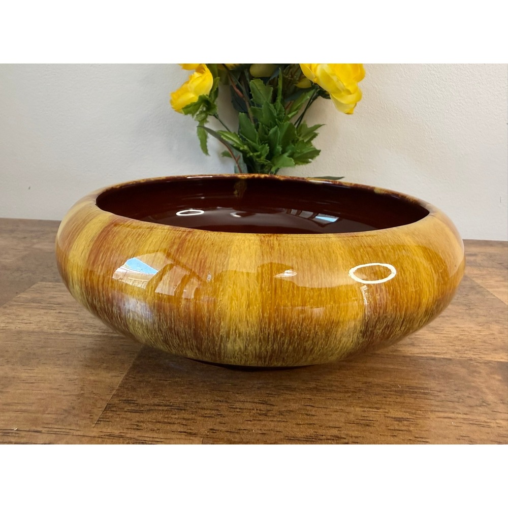 Blue Mountain Pottery Harvest Gold Large Centerpiece Bowl Canada Brown Drip
